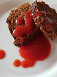 Una foto de Bizcocho de chocolate y yogurt