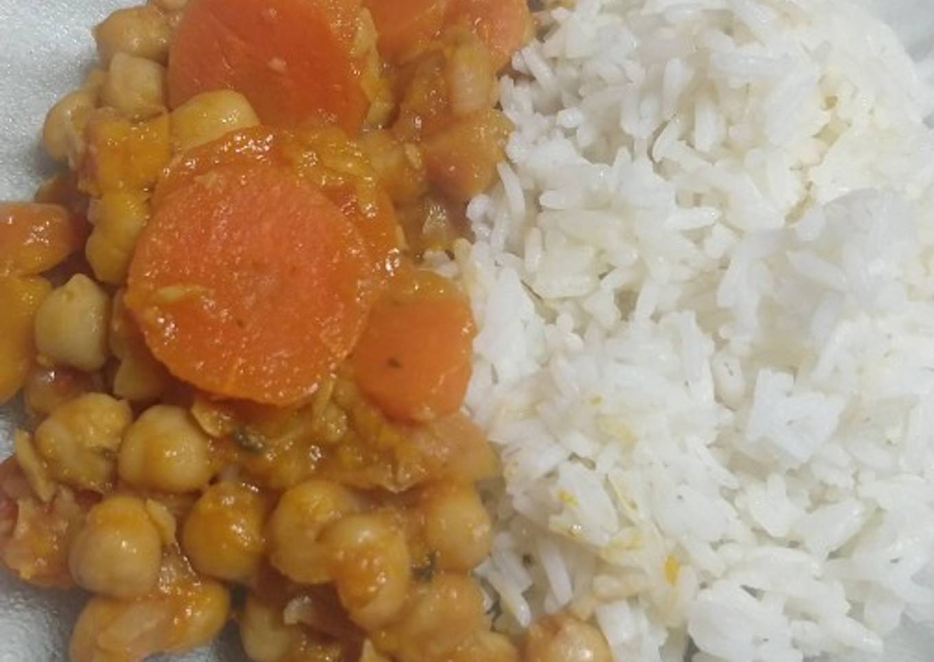 Arroz con estofado de verduras