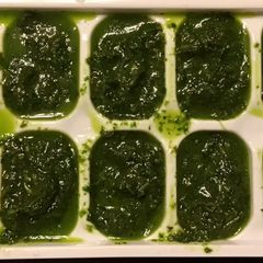 A picture of California Farm Coriander Puree Cubes.