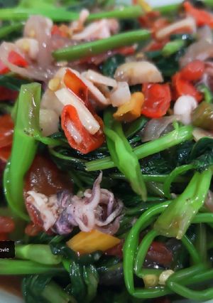 Foto resep Cah kangkung cumi
