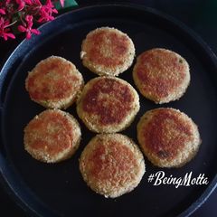 A picture of Paneer-Sprouts Tikkis.