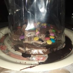 A picture of Pull me up cake.