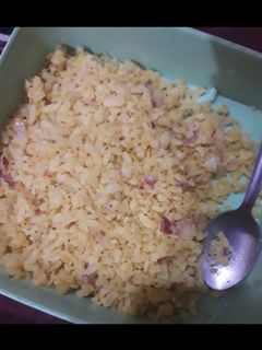 पोहा (poha recipe in Hindi) रेसिपी मुख्य फोटो