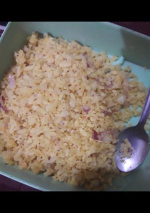 पोहा (poha recipe in Hindi) रेसिपी मुख्य फोटो