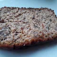 A picture of No added sugar banana cake.