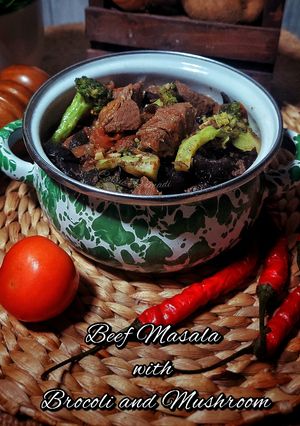 Foto resep Beef Curry Masala with Brocoli and Mushroom