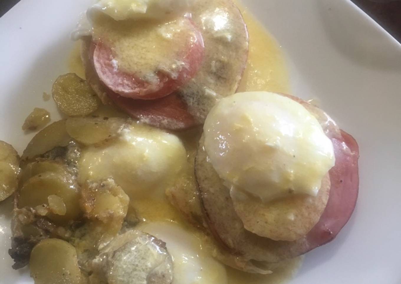Eggs a la Benedict