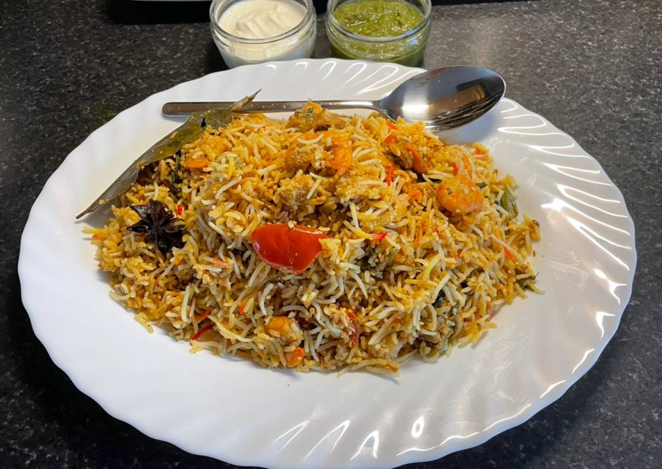 PRAWN BIRYANI: (one pot prawn Biryani)