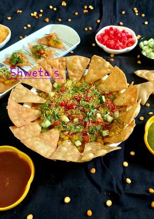 દાલ પકવાન બાઇટ્સ જૈન (Dal Pakwan Bites Jain Recipe In Gujarati) રેસીપી મુખ્ય ફોટો