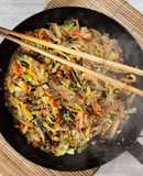 🍜 Vegetales salteados al wok con carne 🍜 Rendidor y con productos de temporada