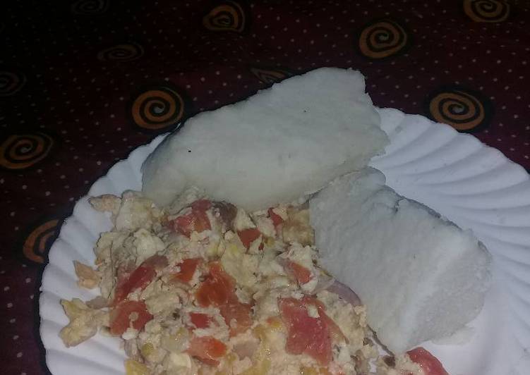 Fried eggs with ugali