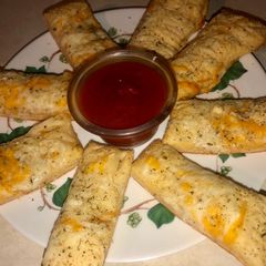 A picture of Easy Italian cheese bread sticks.