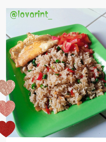 Bagaimana Menyiapkan Spesial Nasi Goreng by Rina Anti Gagal