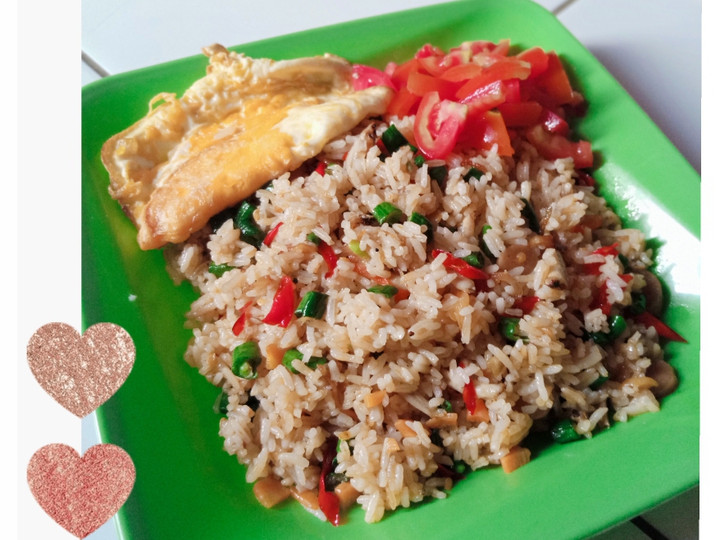 Bagaimana Menyiapkan Spesial Nasi Goreng by Rina Anti Gagal