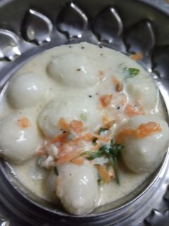 தயிர் கொழுக்கட்டை (Thayir kolukkattai recipe in tamil) செய்முறை முக்கிய புகைப்படம்