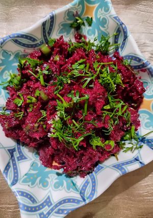 "बीटरूट सॅलड" (beetroot salad recipe in marathi) रेसिपी चे मुख्य फोटो 