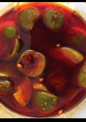 ગુંદા કેરી નું અથાણું (Gunda Keri Athanu Recipe In Gujarati) રેસીપી મુખ્ય ફોટો