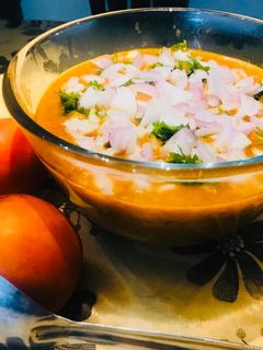 चटपटी टमाटर चाट (Chatpati tamatar chaat recipe in hindi) रेसिपी मुख्य फोटो