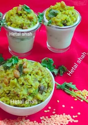 પાણીપુરી ફ્લેવર્સ ખીચડી (Panipuri Flavours Khichdi Recipe In Gujarati) રેસીપી મુખ્ય ફોટો