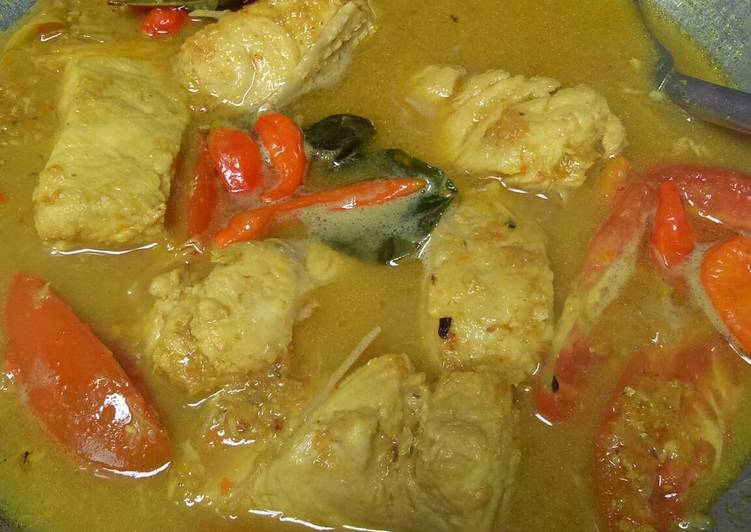 Asem2 Ikan Kakap Bumbu Kuning ?