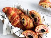 Gambar croissant frozen