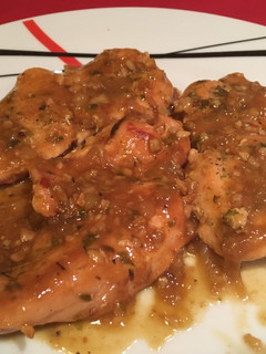 Una foto de Pechuga de pavo en salsa de almendra