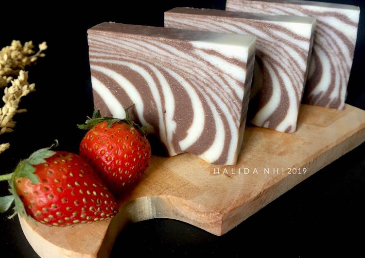 Puding Roti Zebra