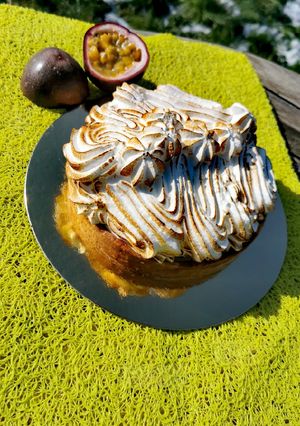 Une photo de Tarte passion meringuée