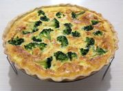 Una foto de comida saludable con brocoli