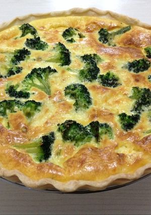 A picture of Easy Broccoli Quiche.