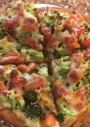 A picture of Garden fresh Pita Pizza.