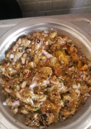 A picture of Baingan bharta.
