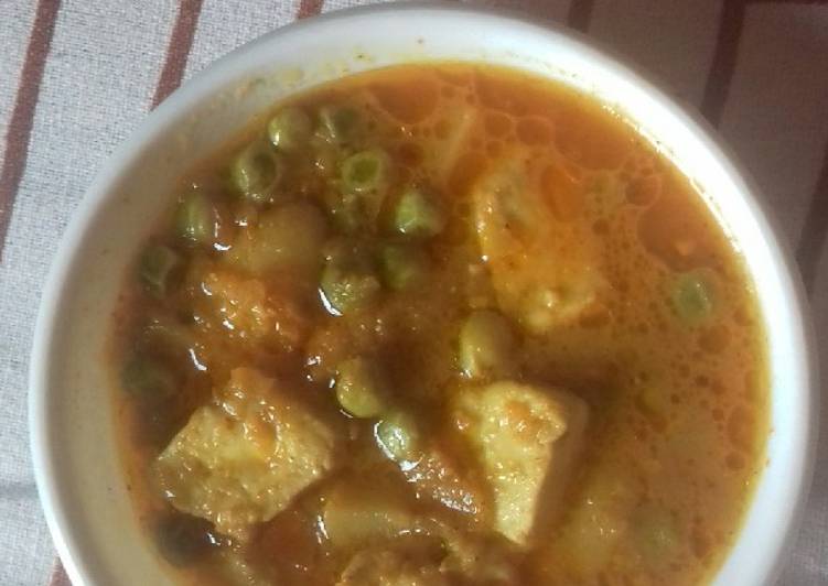 Recipe of Homemade Aloo matar paneer