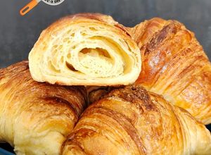 Gambar Sourdough Croissants