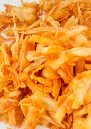 A picture of Cassava chips.