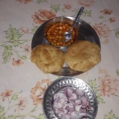 A picture of Puri.