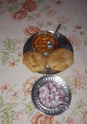 A picture of Puri.