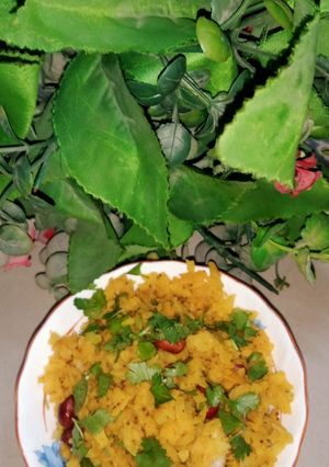 मूंगफली पोहा(moongdal poha recipe in hindi) रेसिपी मुख्य फोटो