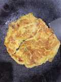 Telur dadar pedas bumbu ulek