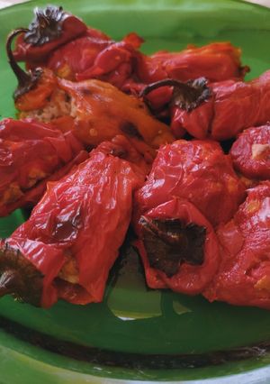 Foto di Peperoni lunghi farciti con ricotta e salsiccia