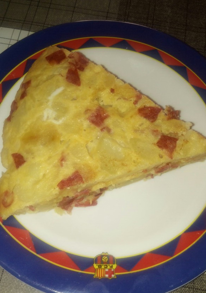 Una foto de Tortilla de patatas con chorizo