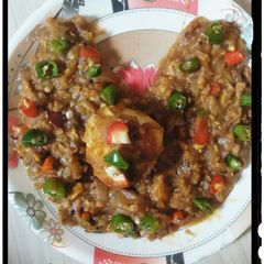 A picture of Hari bhari spice egg curry.