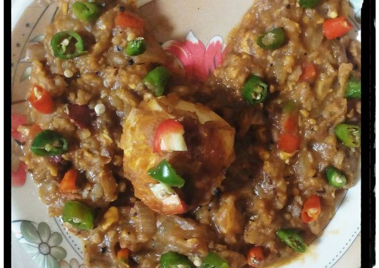 Hari bhari spice egg curry