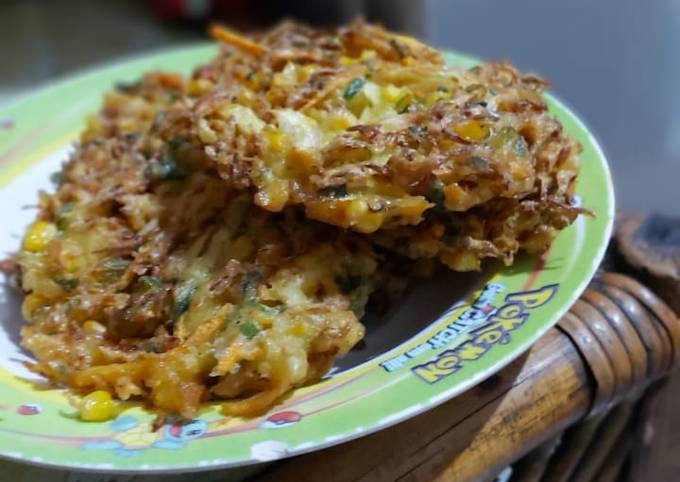 Resep Bala Bala Bakwan Sayur Crispy Oleh Tiffanny Willienty Cookpad