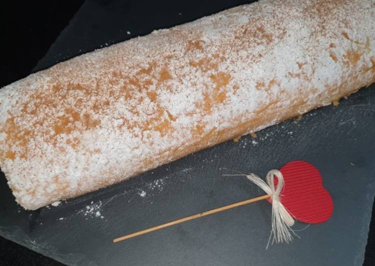 Brazo de gitano relleno de crema pastelera