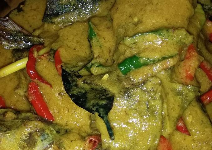 Langkah Mudah Memasak Resep Pesmol ikan kembung salem