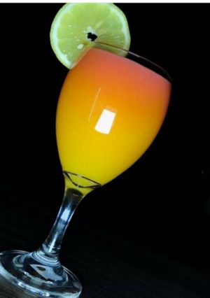 Sunset cocktail ainihin hoton girkin