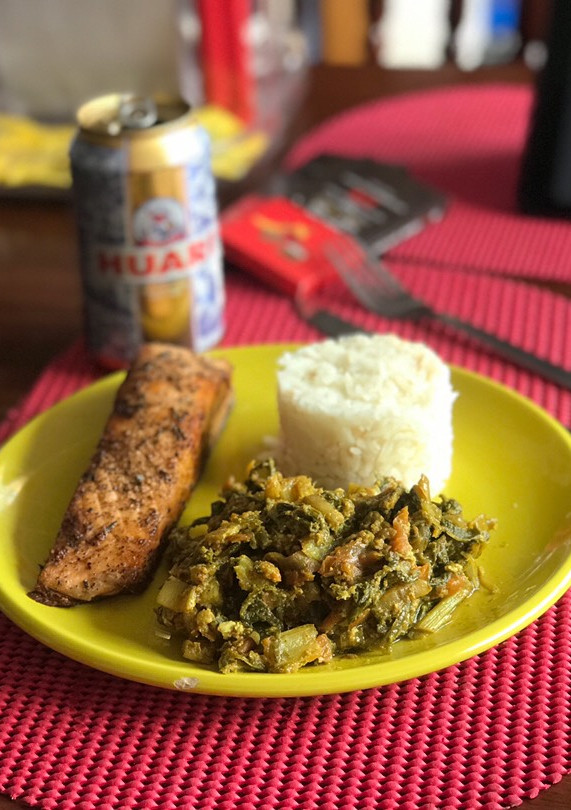 Una foto de Picante de acelga con salmón a la Juliana