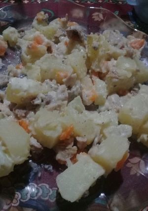 Una foto de Ensalada de ave con rancho de pollo 🐥