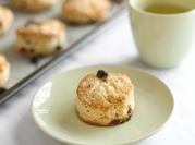 A picture of raisin scones